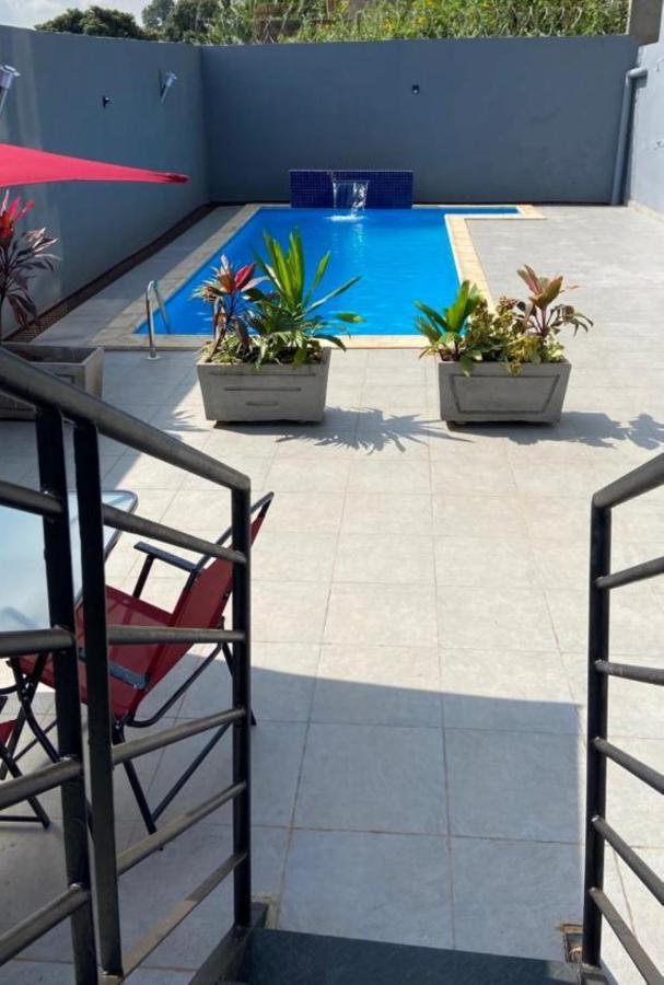 The One Apartment Yaounde Bagian luar foto